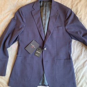 Saks Fifth Avenue. Sport Jacket. NWT. Size 38 R